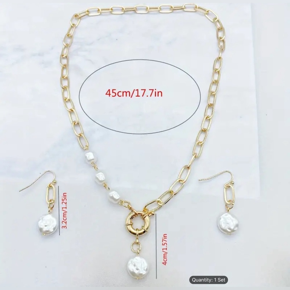 1 Pair Of Earrings and one  Necklace Stylish Jewelry Set Paperclip Chain. - Picture 4 of 4
